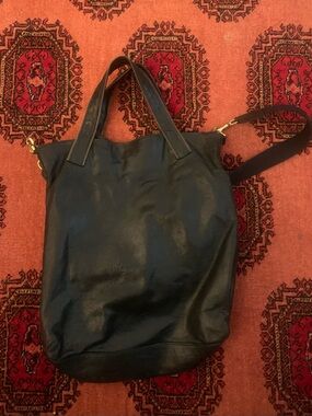 Brunswick & Co black leather tote with crossbody strap